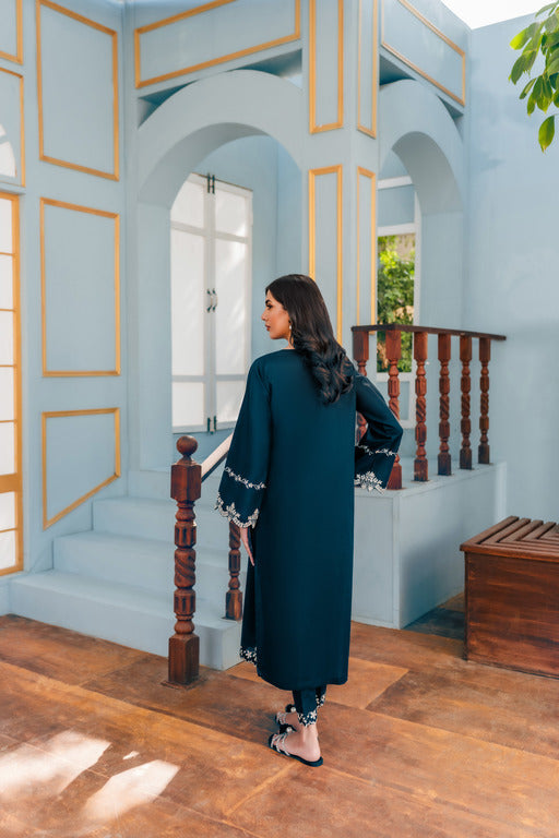 BATIK- 2PC DHANAK UNSTITCH EMBROIDERED SUIT HR-1022