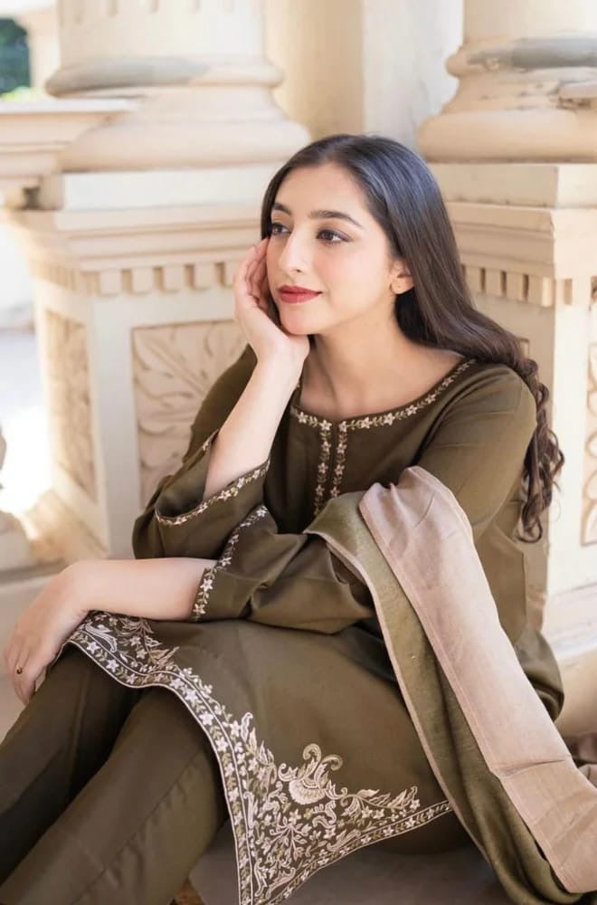 ASLING- 3PC DHANAK UNSTITCH EMBROIDERED SUIT HR-128