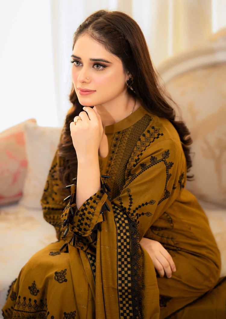 LIBAAS - 3PC DHANAK UNSTITCH EMBROIDERED SUIT HR-226 For Winter