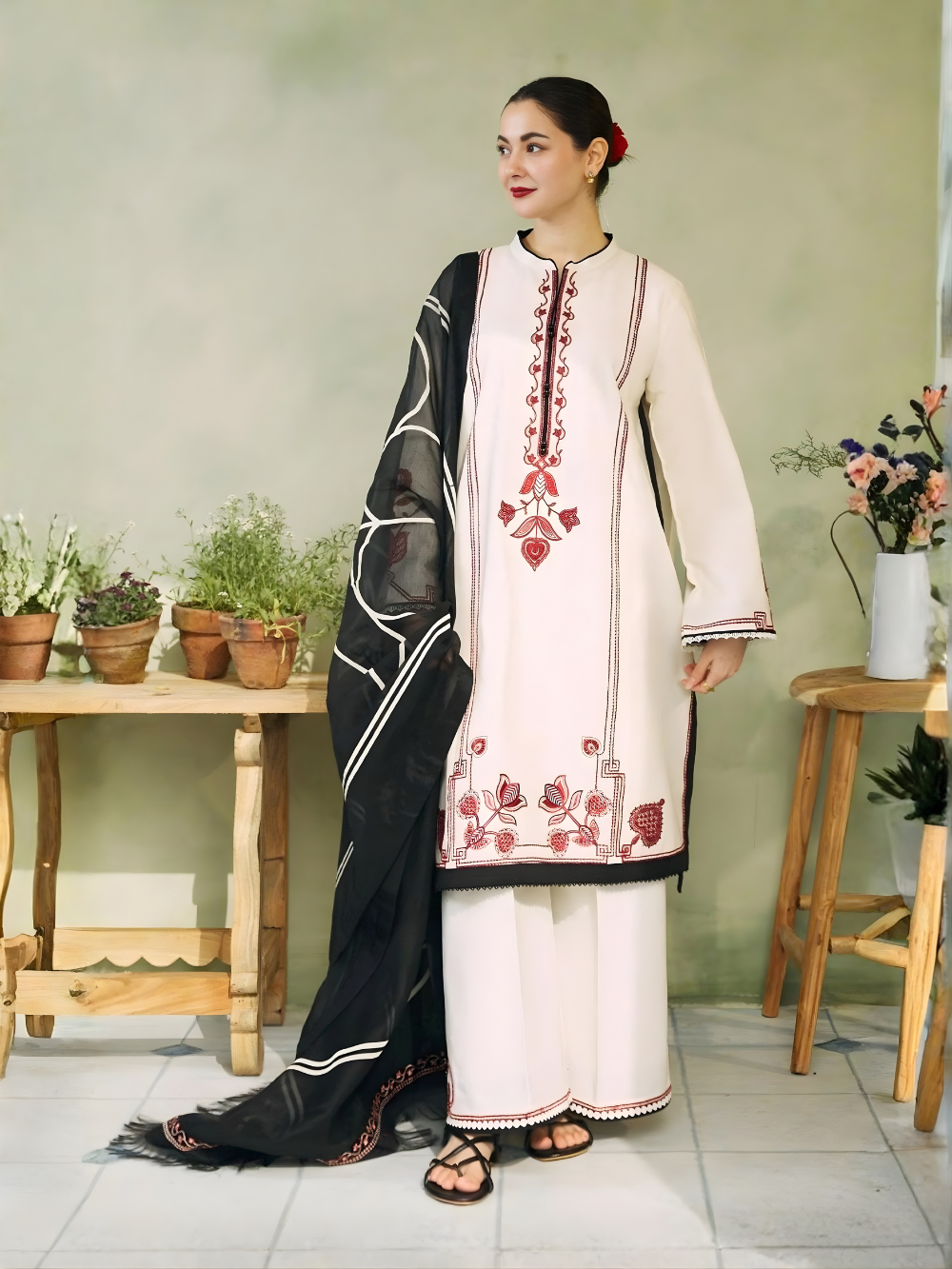 COCO BY ZARA SHAHJAHAN - 3PC DHANAK UNSTITCH EMBROIDERED SUIT HR-188