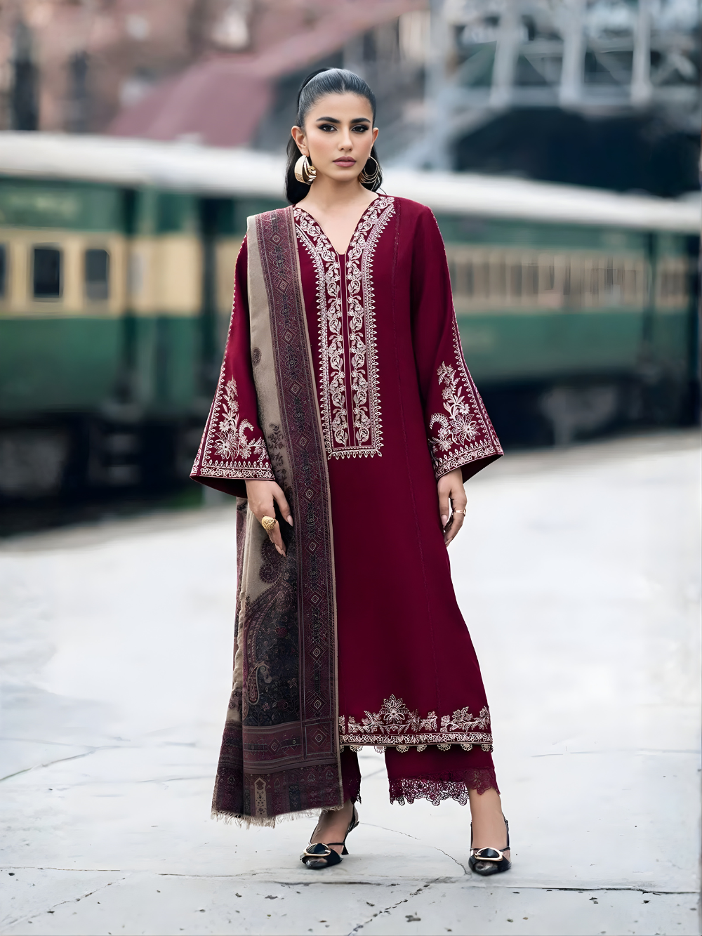IZEL- 3PC DHANAK UNSTITCH EMBROIDERED SUIT HR-223